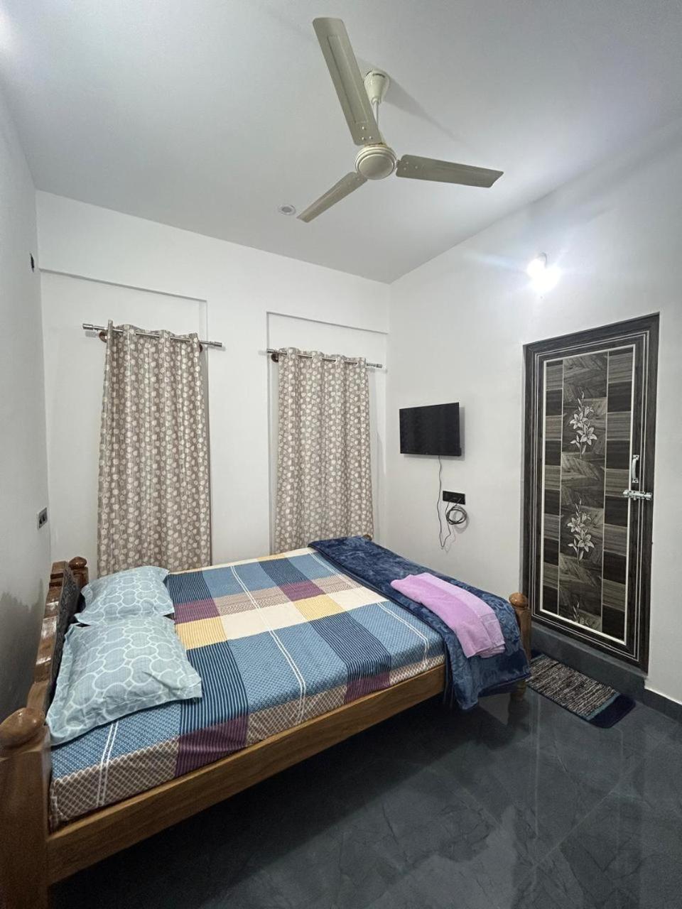 Travel Inn Mysore Vanivilasa Puram Exterior foto